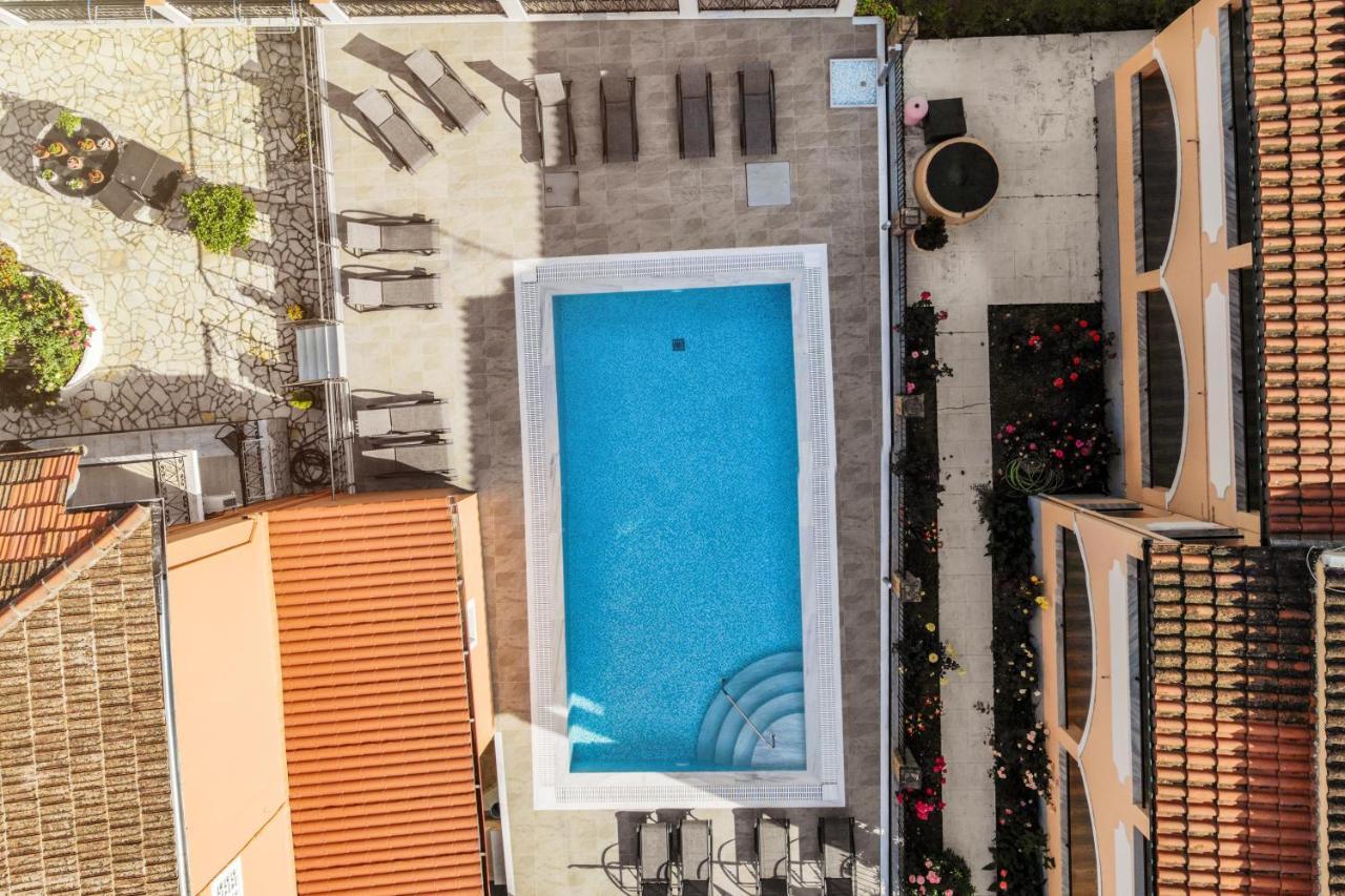 Dionisos Apts Gouvia By Estia Esterno foto