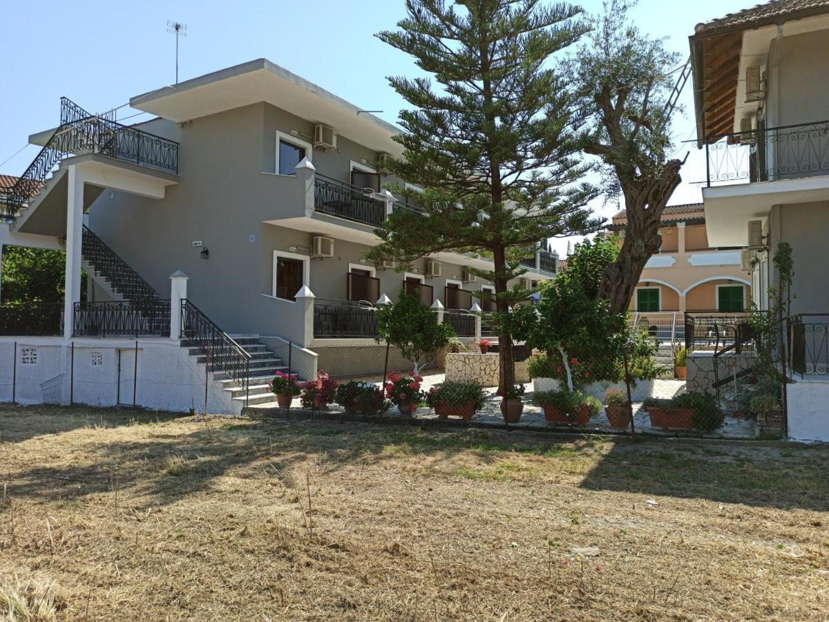 Dionisos Apts Gouvia By Estia Esterno foto