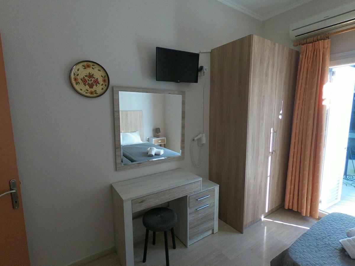 Dionisos Apts Gouvia By Estia Esterno foto