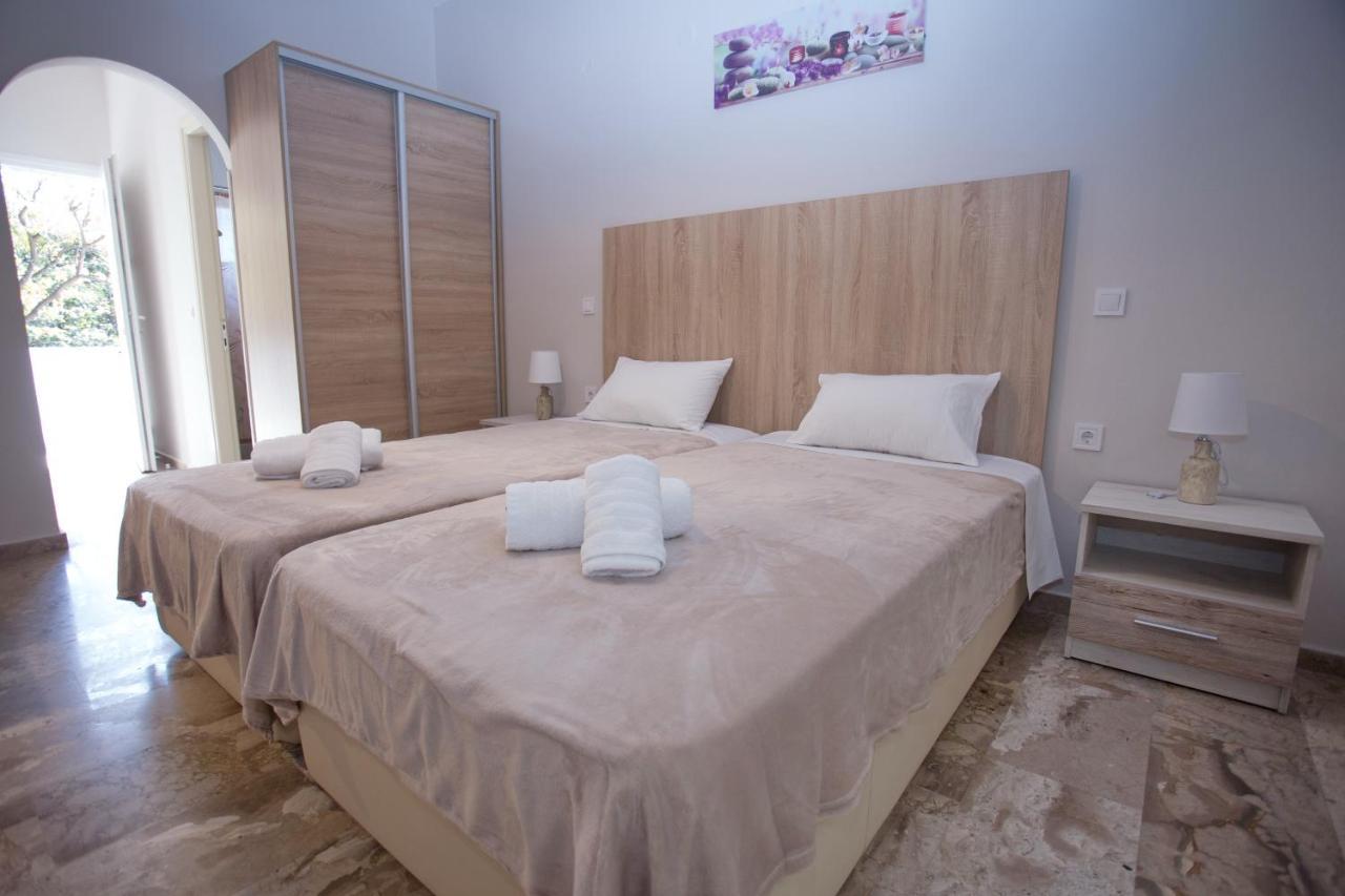 Dionisos Apts Gouvia By Estia Esterno foto